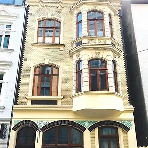 Jugendstilhaus Riverside City Für Urlaub Und Business , BRE Deutschland
